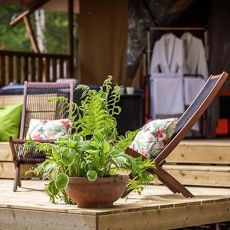 Kaskada Glamping Kemping Łódź